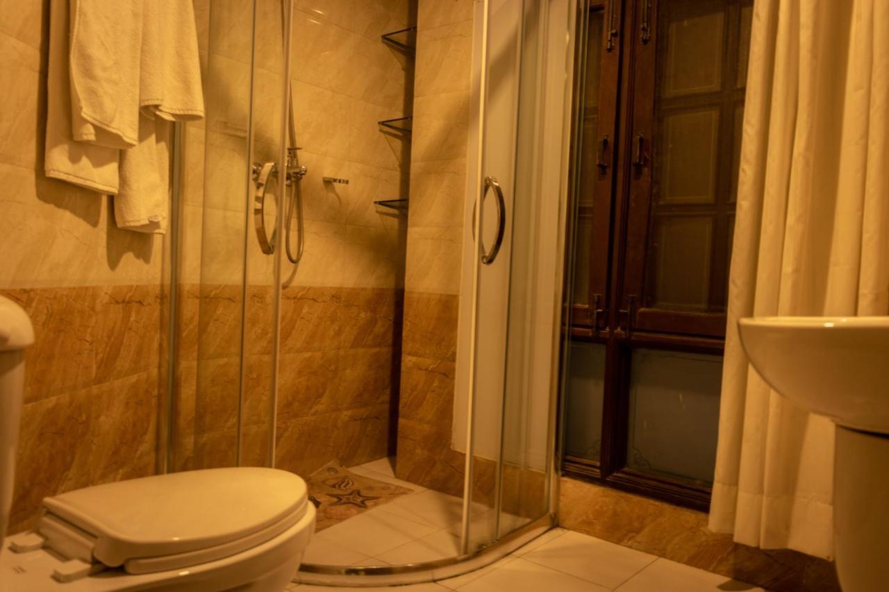 Classic Serviced Apartments Jawlakhel Zewnętrze zdjęcie